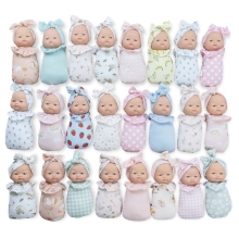 Sweet Sounds Kiallitas +10m, Marina & Pau (00981)